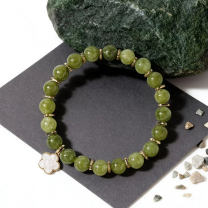 Natural Stone Olivine (Peridot) Petal Pendant Charm Bracelet