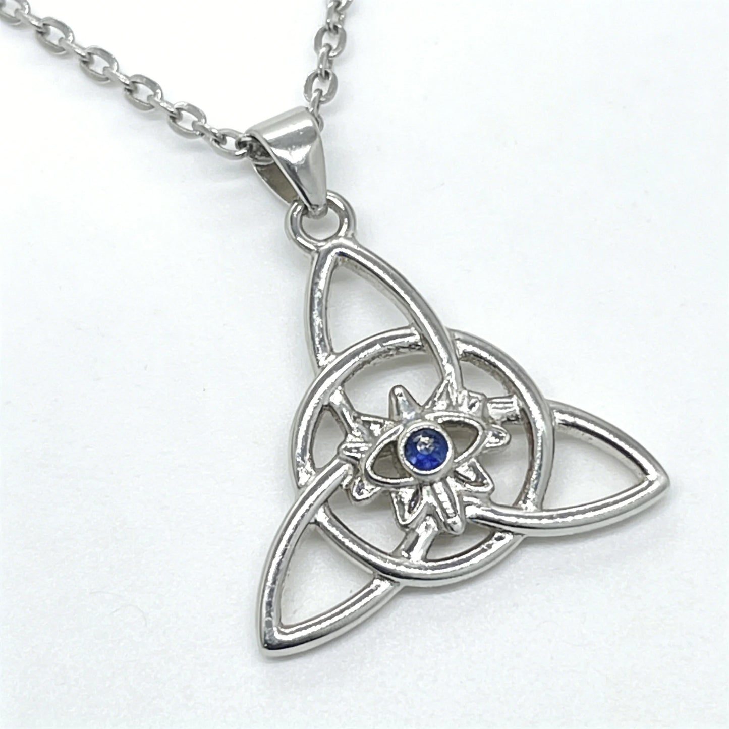 Zinc Alloy Celtic Trinity Knot Pendant Necklace